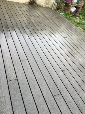 Réalisation d'une Terrasse en Bois Composite à Noisiel